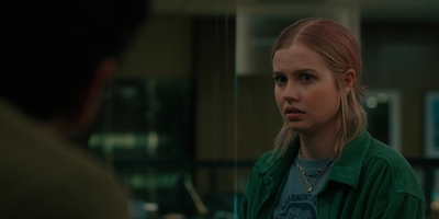 The_Last_Thing_He_Told_Me_S01E07_mkv1611.jpg