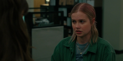 The_Last_Thing_He_Told_Me_S01E07_mkv1624.jpg