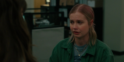 The_Last_Thing_He_Told_Me_S01E07_mkv1631.jpg