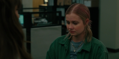 The_Last_Thing_He_Told_Me_S01E07_mkv1637.jpg