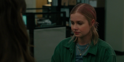 The_Last_Thing_He_Told_Me_S01E07_mkv1642.jpg