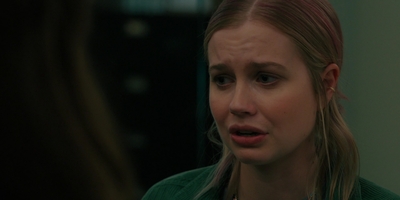 The_Last_Thing_He_Told_Me_S01E07_mkv1657.jpg