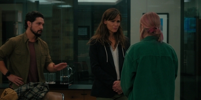 The_Last_Thing_He_Told_Me_S01E07_mkv1671.jpg