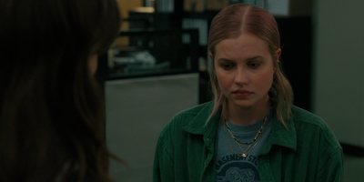 The_Last_Thing_He_Told_Me_S01E07_mkv1677.jpg