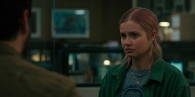 The_Last_Thing_He_Told_Me_S01E07_mkv1695.jpg