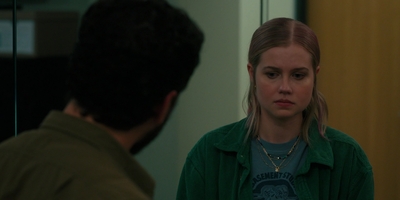 The_Last_Thing_He_Told_Me_S01E07_mkv1721.jpg