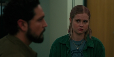 The_Last_Thing_He_Told_Me_S01E07_mkv1728.jpg
