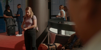The_Last_Thing_He_Told_Me_S01E07_mkv1796.jpg