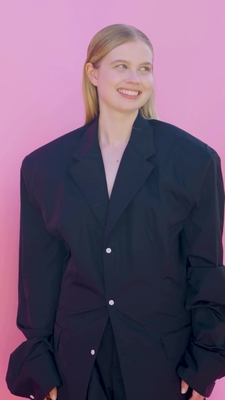 2024-03-06_-_Bec_Parsons_for_Elle_Australia_mp41105.jpg