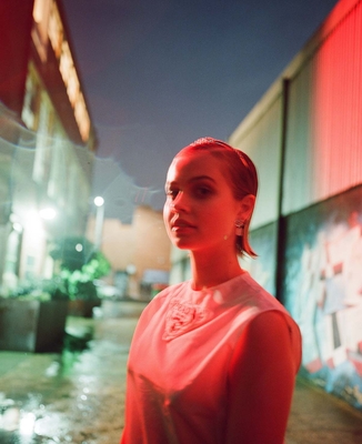 Outtakes_282529.jpg