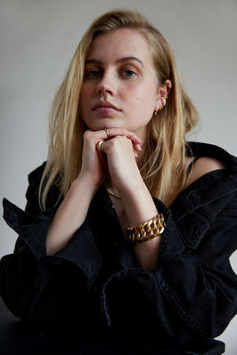 Outtakes_281729.jpg